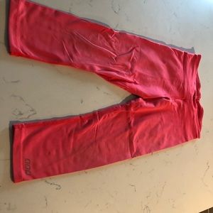 Lorna Jane capris, neon salmon color!